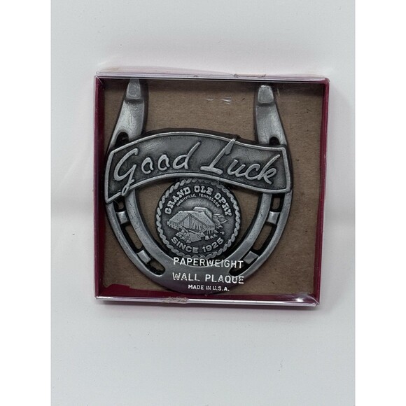 Grand Ole Opry Nashville Tennessee Good Luck Horseshoe Paperweight NEW - Picture 1 of 3